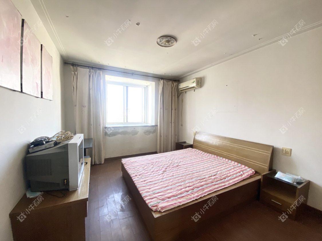 镇江金香花园在售二手房源室内图_小牛看房