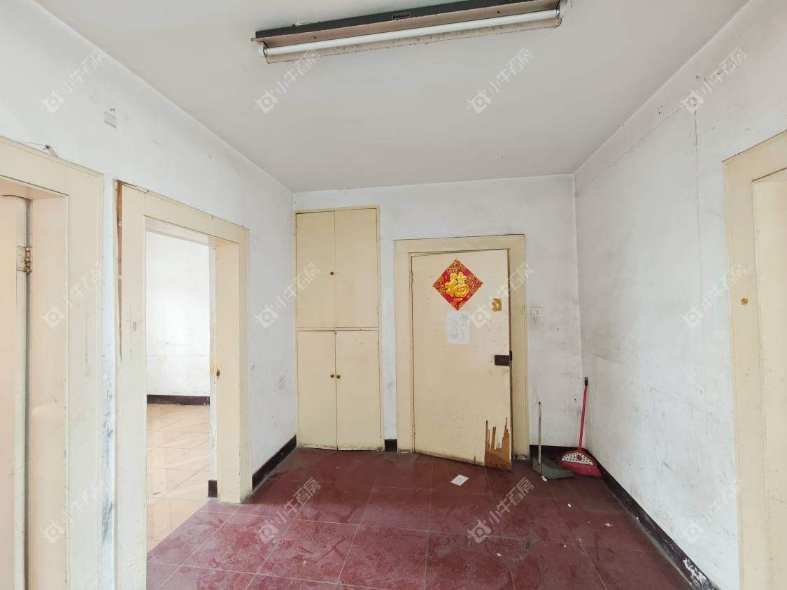 镇江华南新村在售二手房源室内图_小牛看房