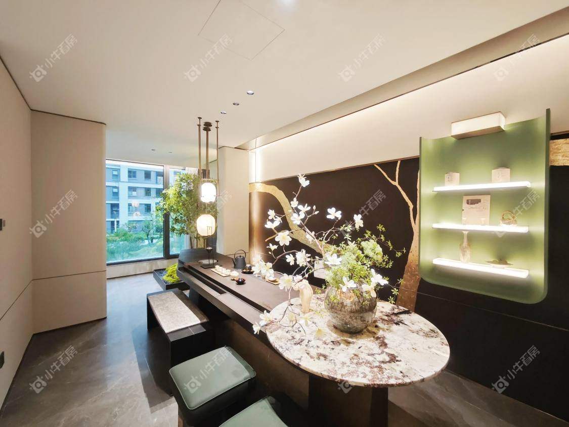 镇江中海臻如府在售二手房源室内图_小牛看房