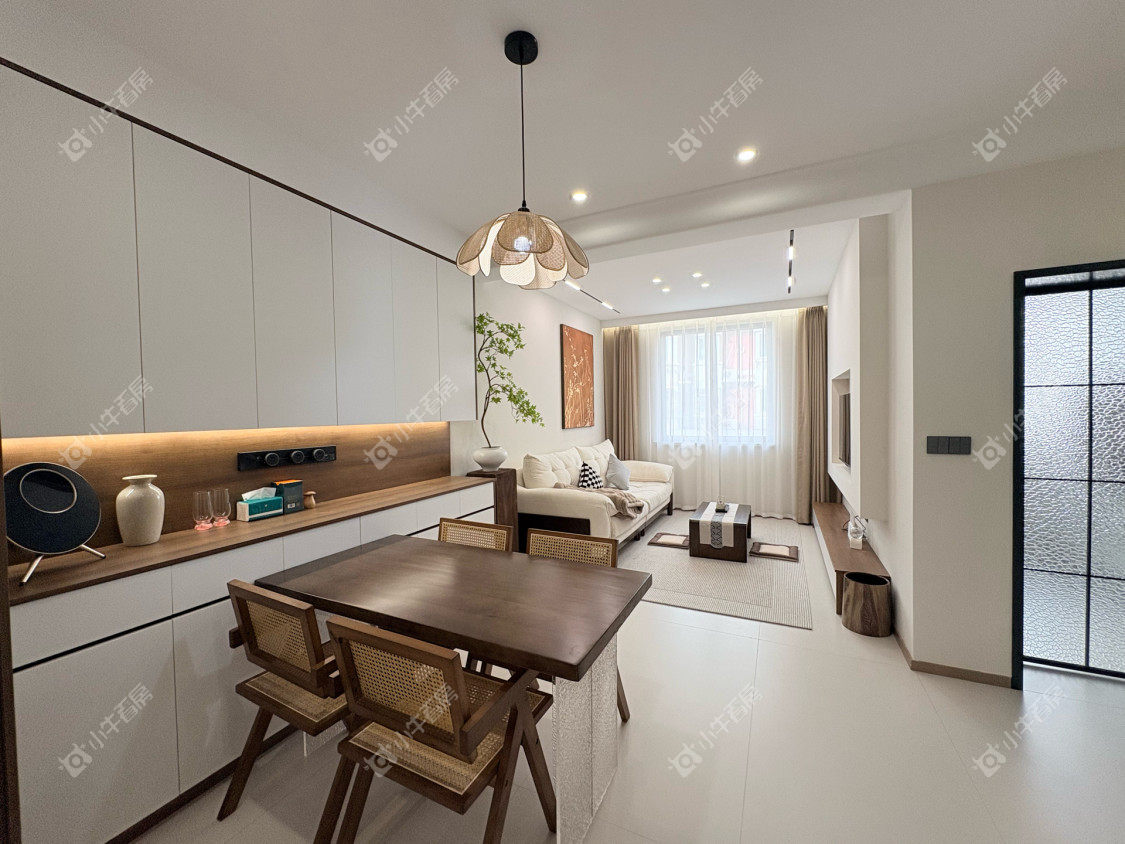 镇江云天花园在售二手房源室内图_小牛看房