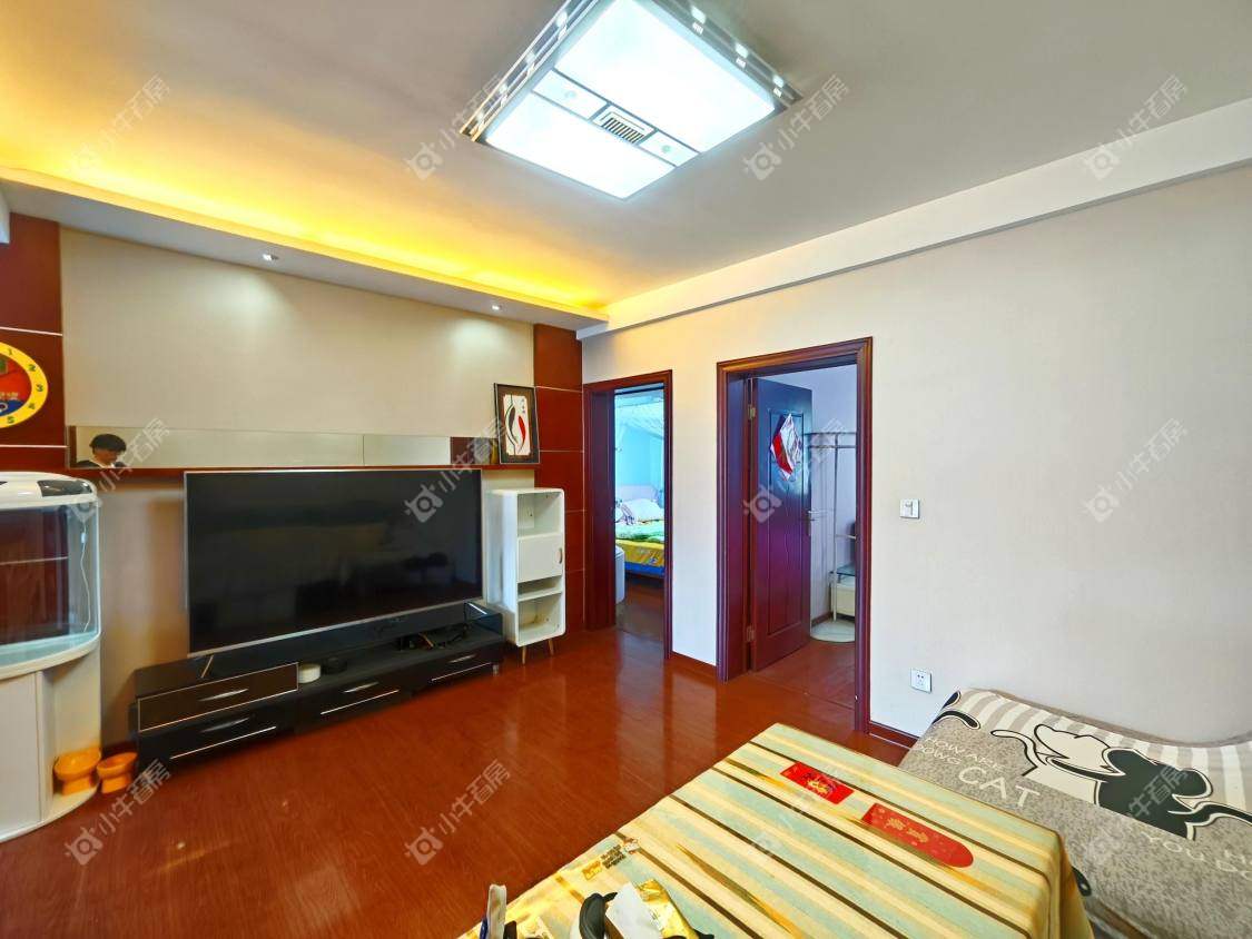 镇江东方苑在售二手房源室内图_小牛看房