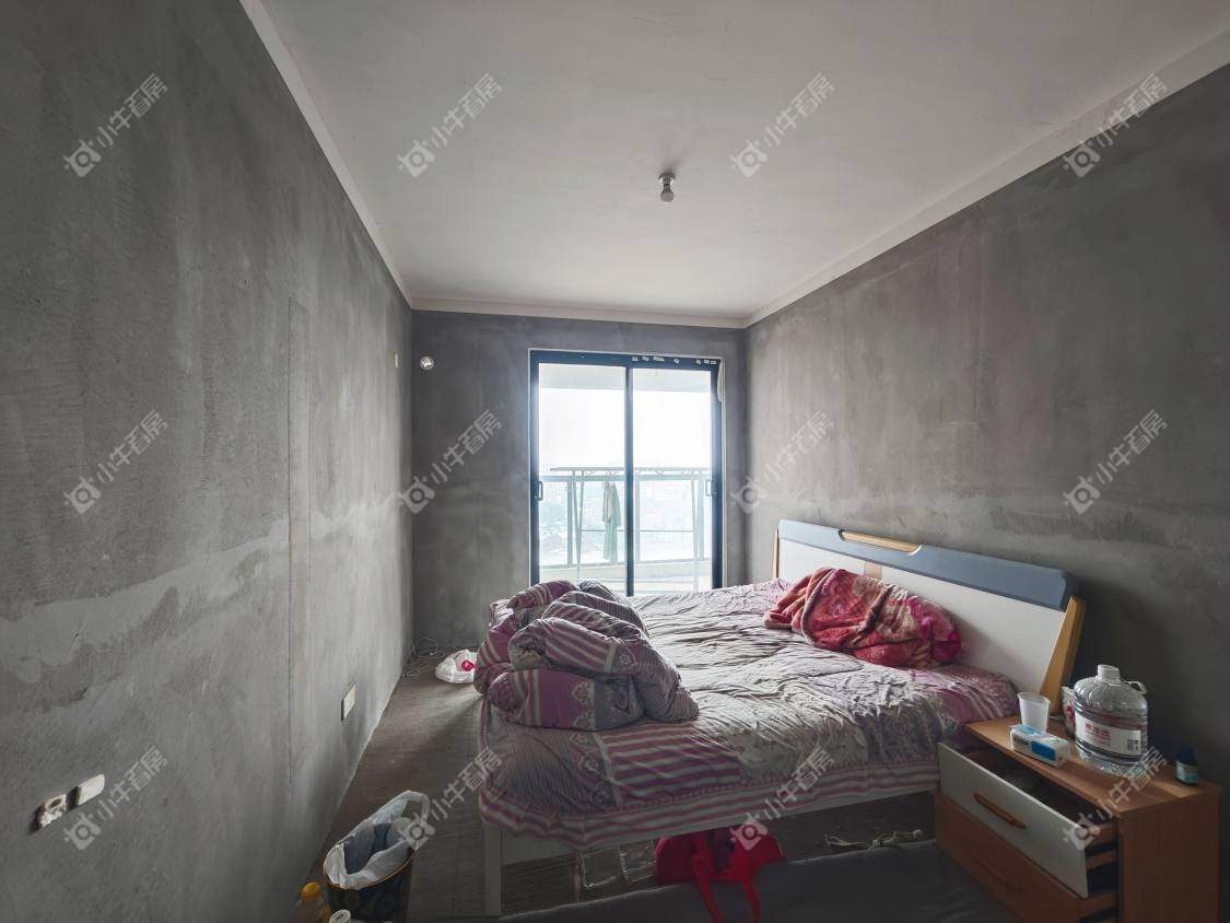 镇江万善上院在售二手房源室内图_小牛看房