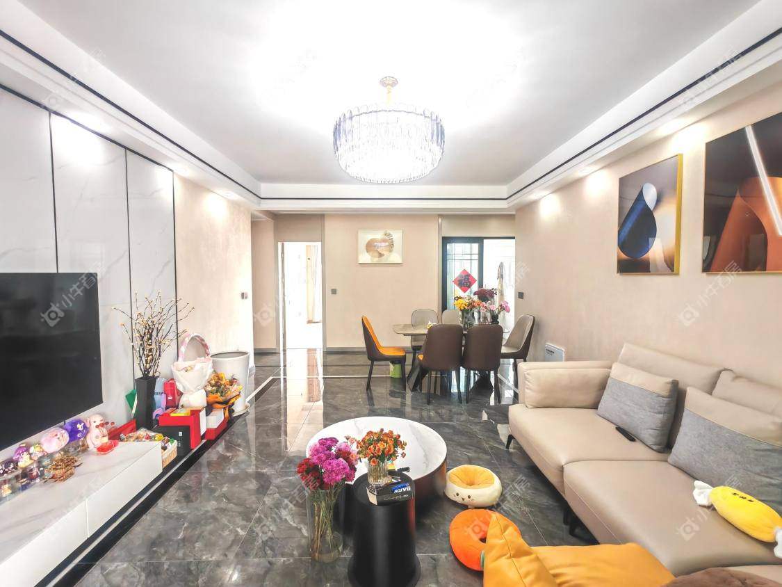 镇江美亚华悦在售二手房源室内图_小牛看房