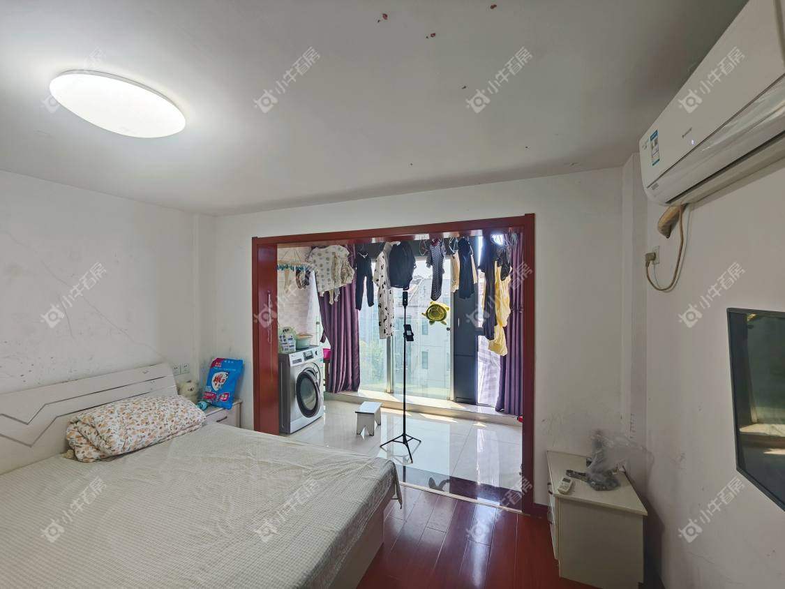 镇江练湖新城在售二手房源室内图_小牛看房