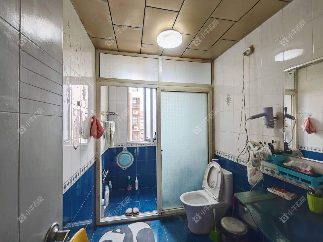 镇江曲园小区在售二手房源室内图_小牛看房