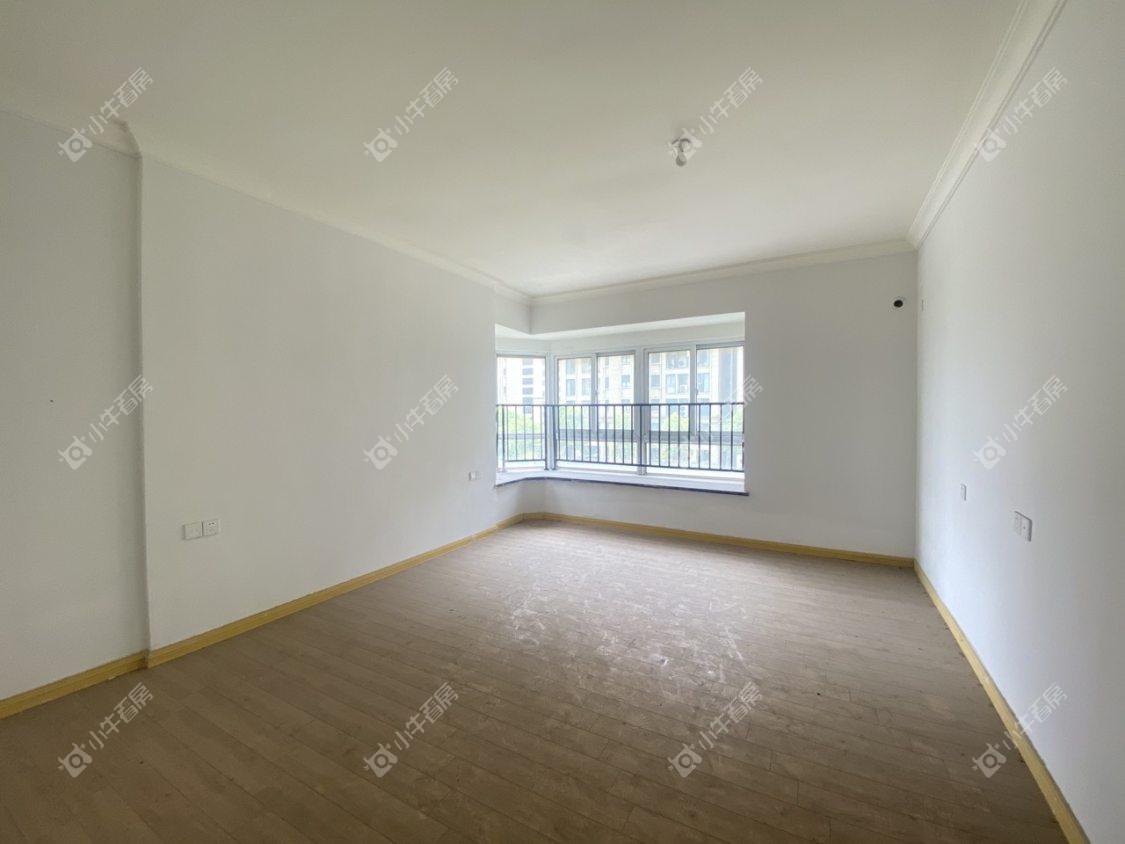 镇江碧桂园在售二手房源室内图_小牛看房