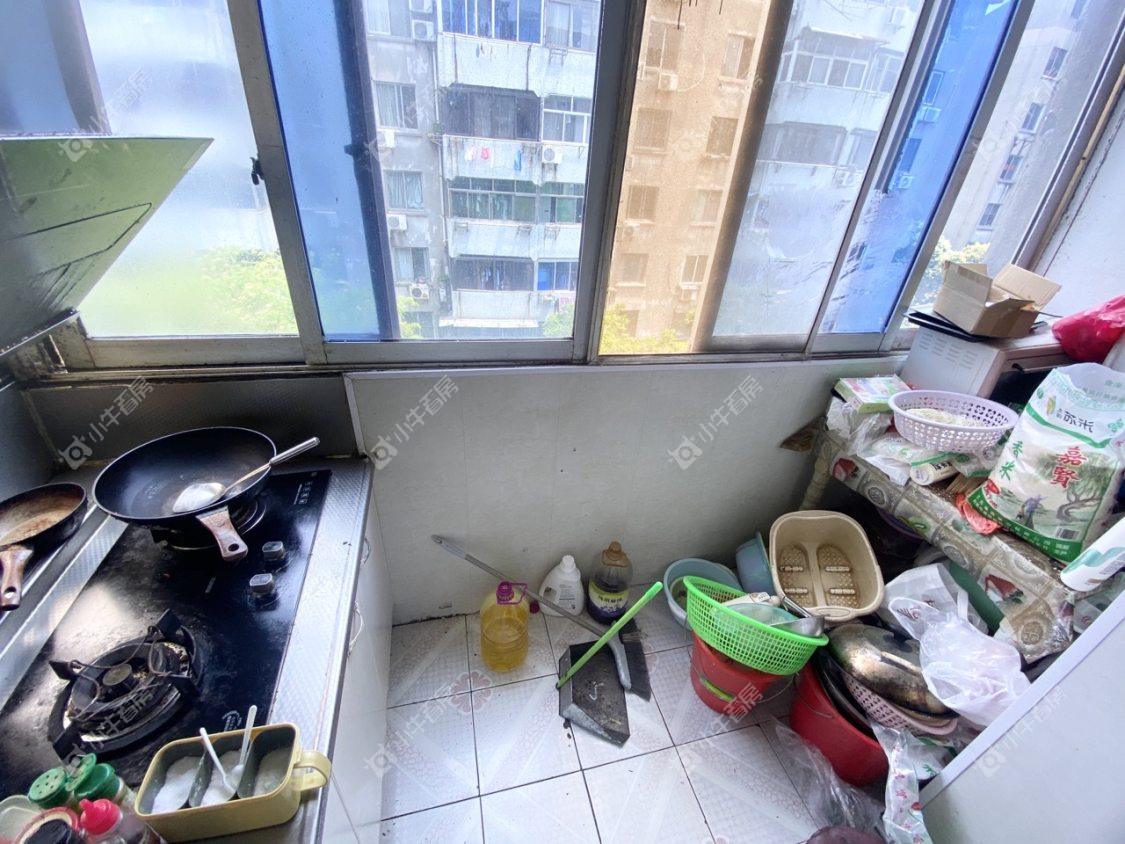 镇江华南新村在售二手房源室内图_小牛看房