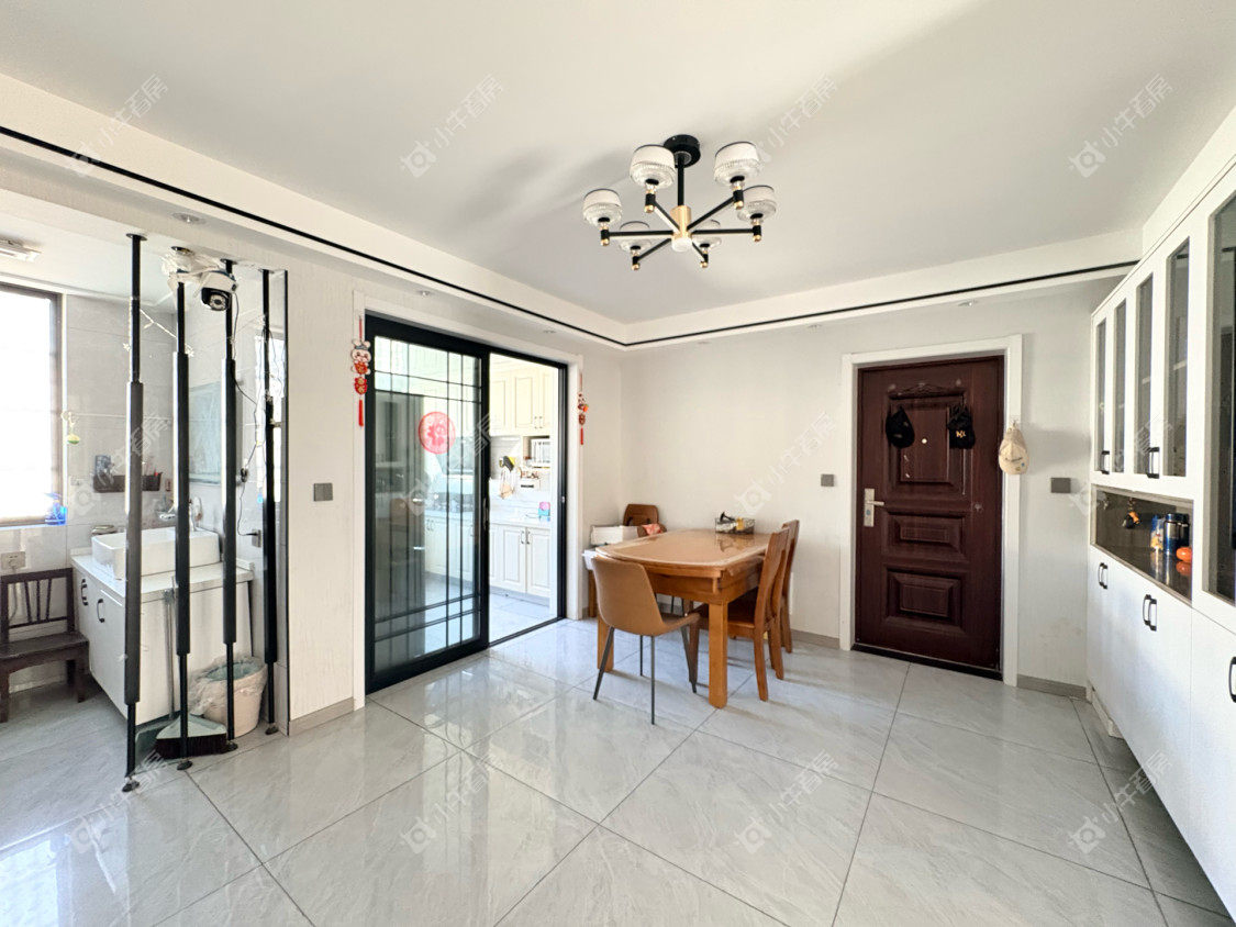 镇江凤凰新村在售二手房源室内图_小牛看房