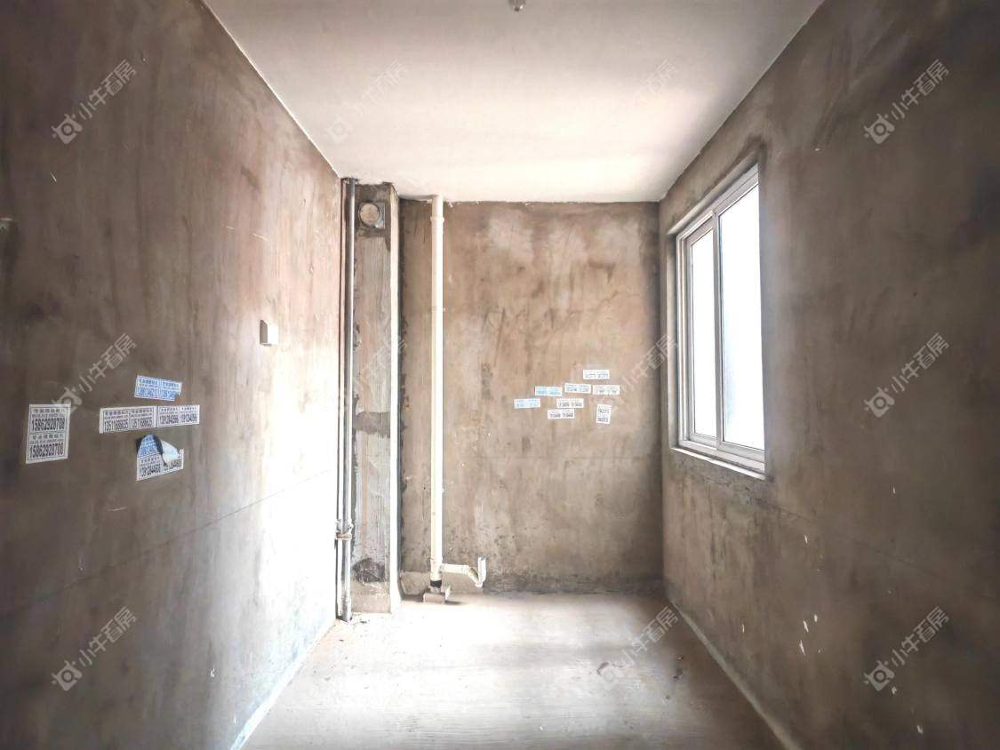 镇江东南新城在售二手房源室内图_小牛看房