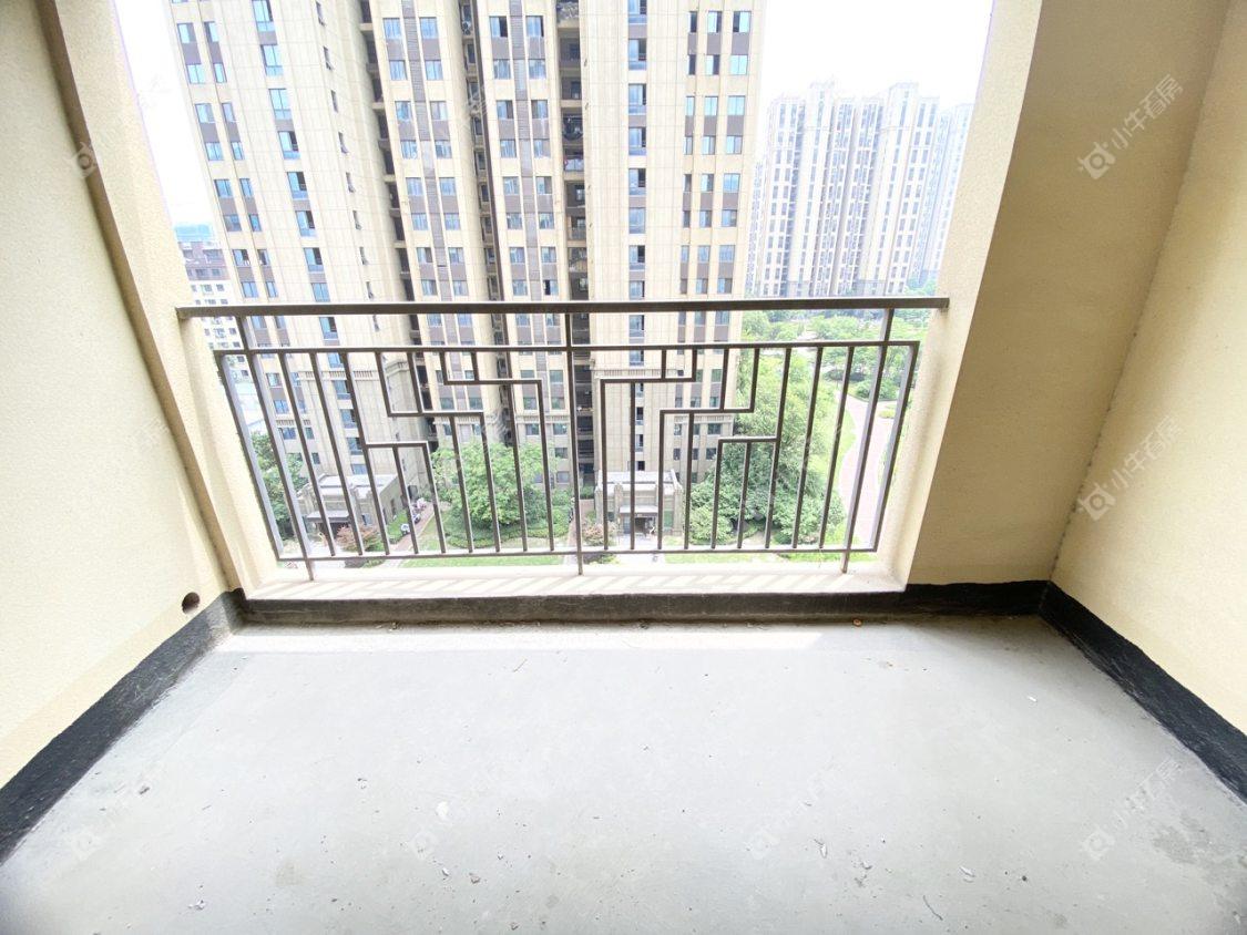 镇江华都幸福里在售二手房源室内图_小牛看房