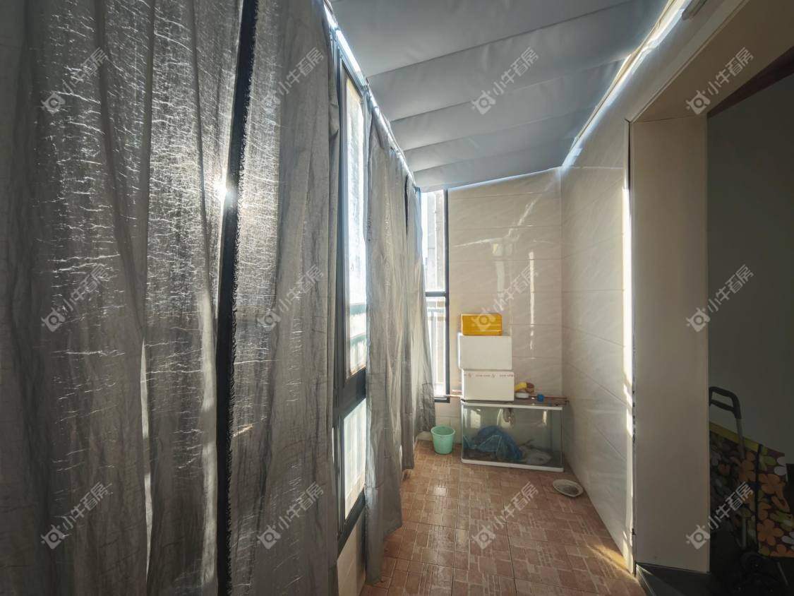 镇江华都锦城在售二手房源室内图_小牛看房