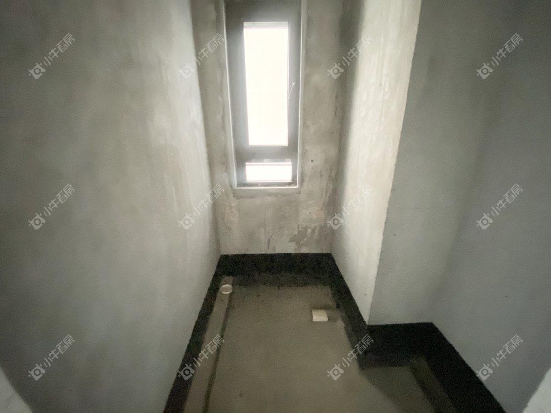 镇江碧桂园樾府在售二手房源室内图_小牛看房