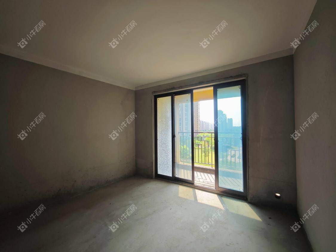 镇江华都幸福里在售二手房源室内图_小牛看房