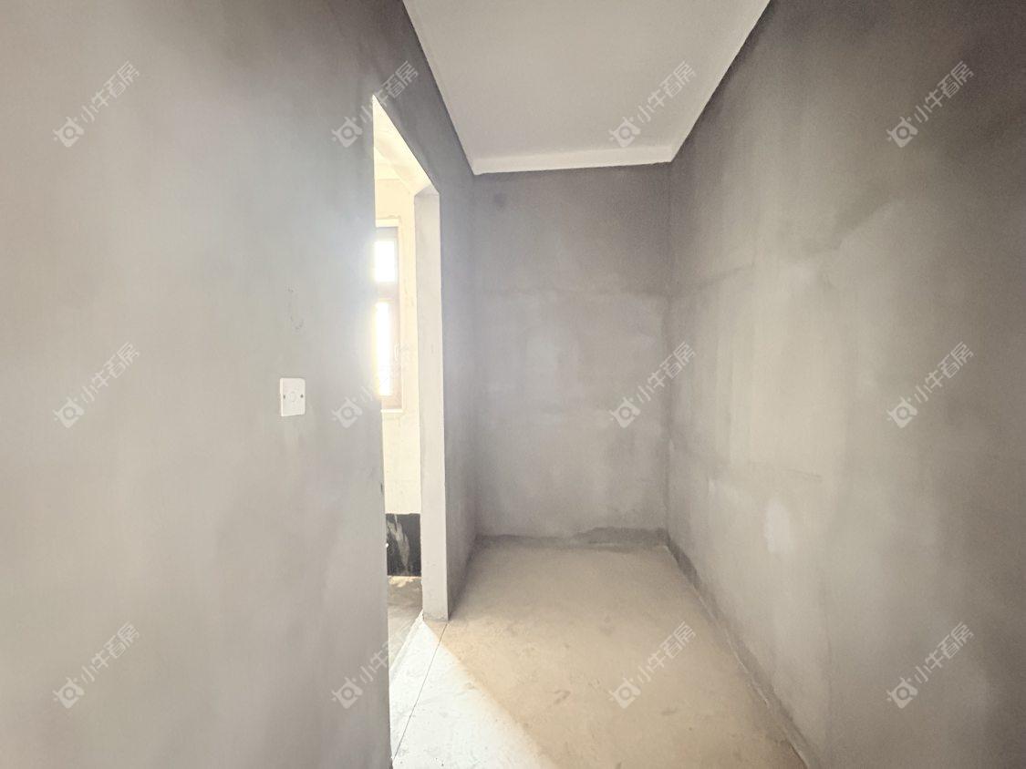 镇江天怡南郡在售二手房源室内图_小牛看房