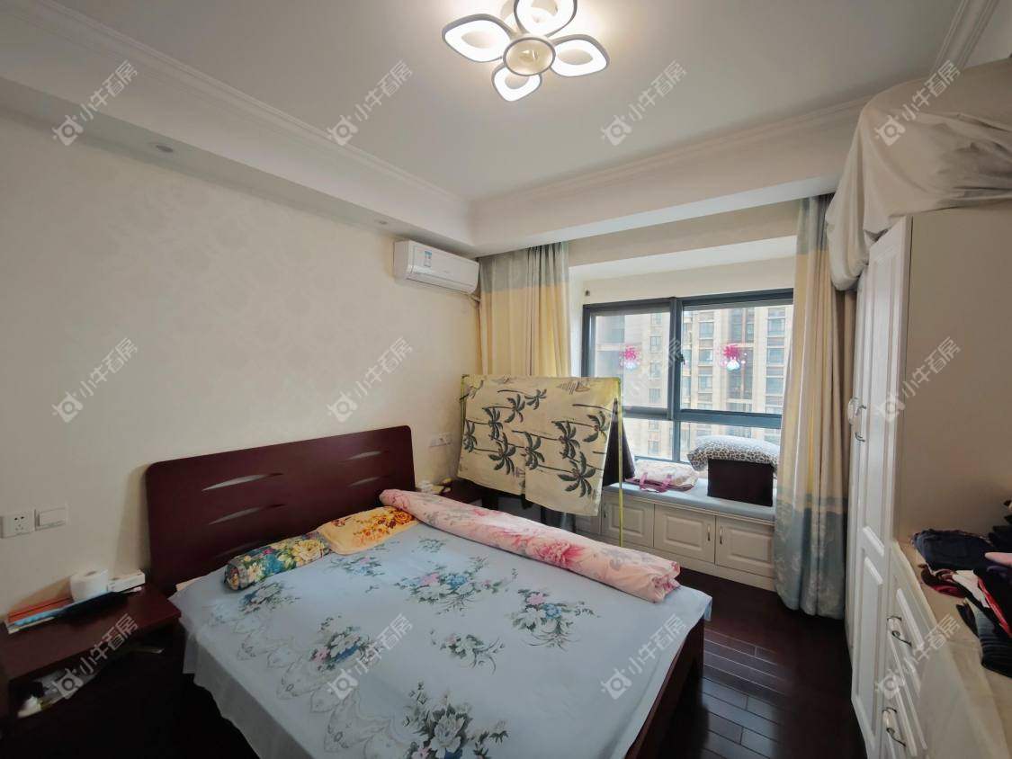 镇江荣城国际一期在售二手房源室内图_小牛看房