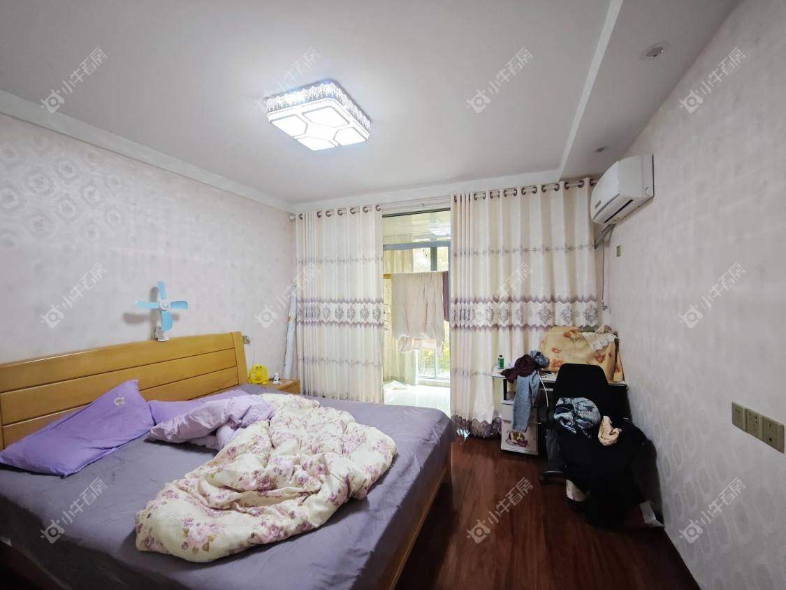 镇江金桥世纪城在售二手房源室内图_小牛看房