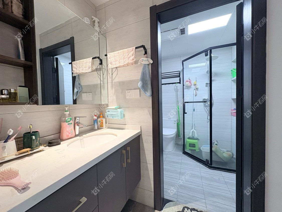 镇江惠和苑在售二手房源室内图_小牛看房