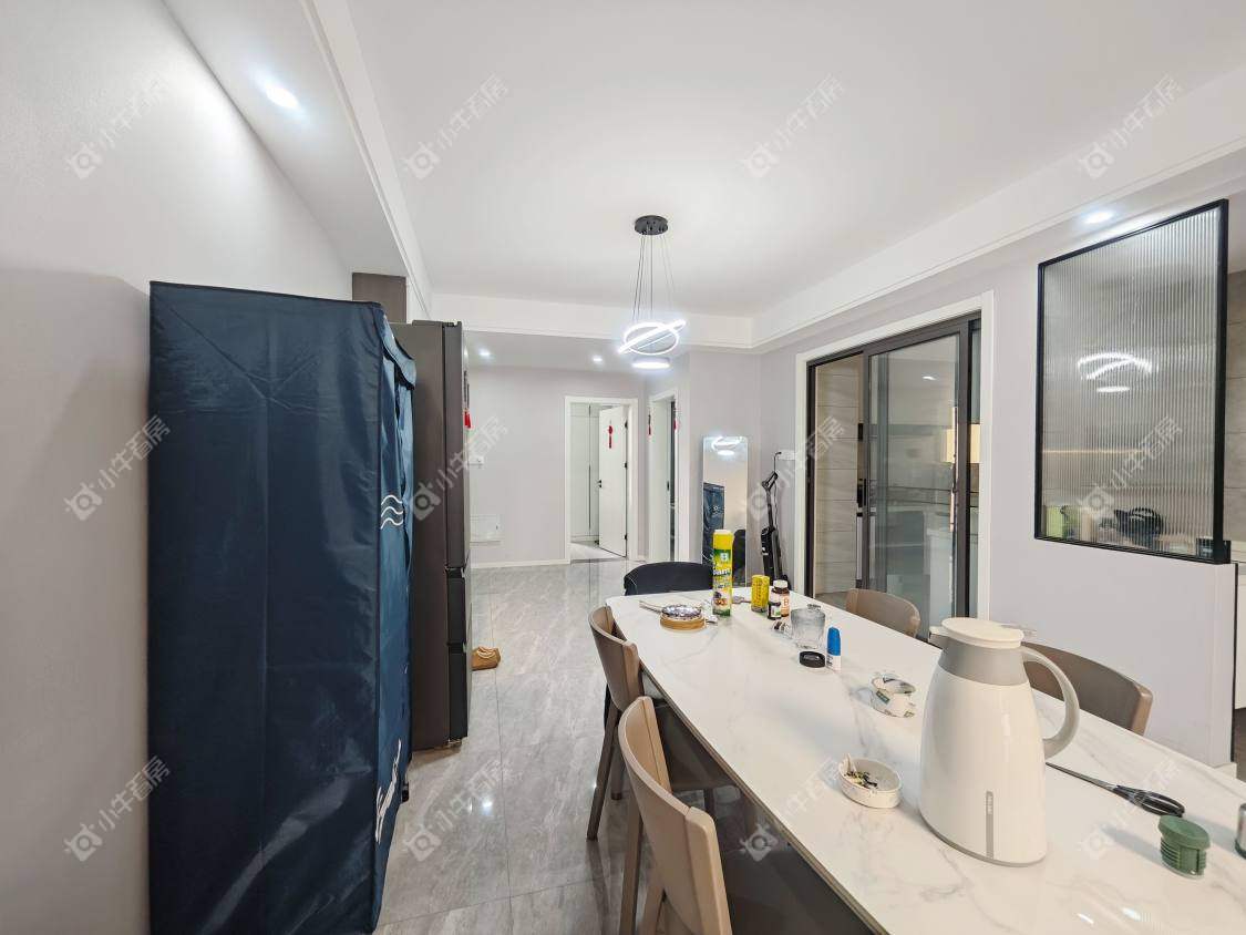 镇江华都幸福里在售二手房源室内图_小牛看房