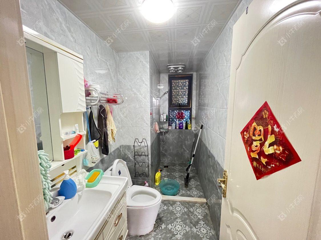 镇江翡翠林花园（天福花园）在售二手房源室内图_小牛看房