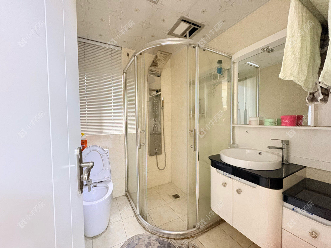 镇江华都锦城在售二手房源室内图_小牛看房