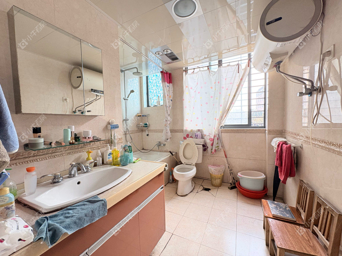 镇江新香草苑在售二手房源室内图_小牛看房