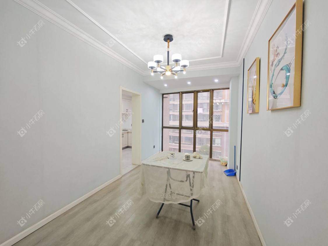 镇江金色家园在售二手房源室内图_小牛看房