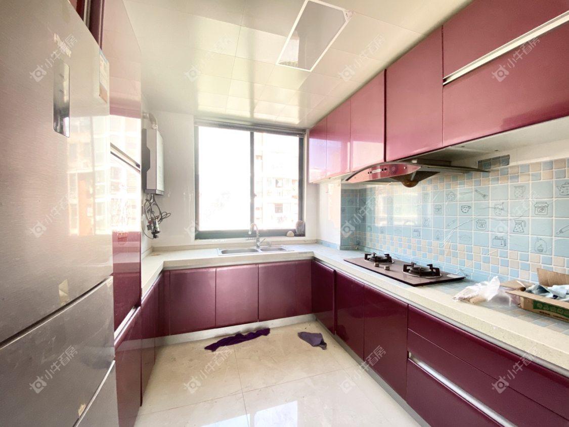 镇江芳草苑在售二手房源室内图_小牛看房