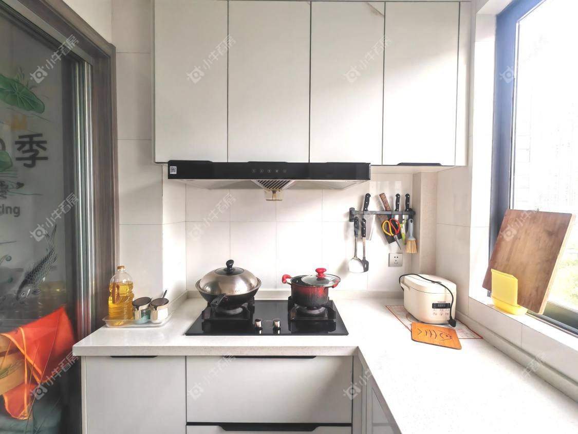 镇江天福花园在售二手房源室内图_小牛看房