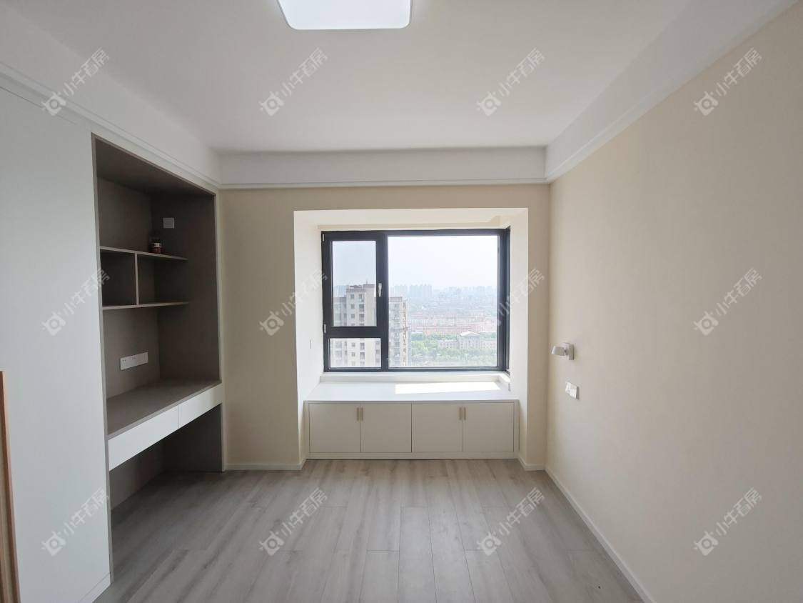 镇江美亚华悦在售二手房源室内图_小牛看房