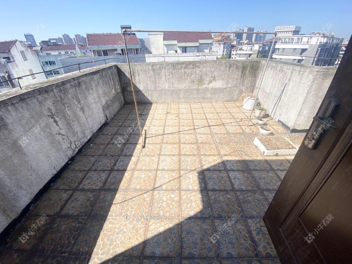 镇江金香花园在售二手房源室内图_小牛看房