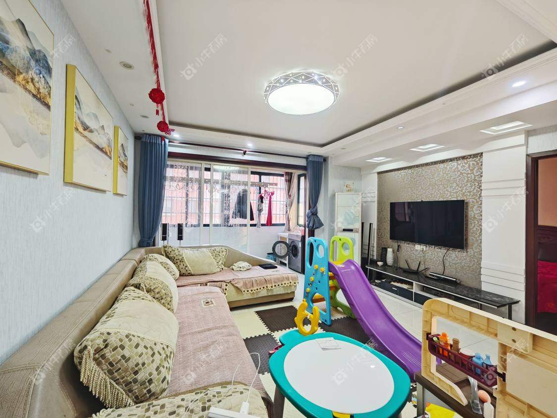 镇江欧洲城在售二手房源室内图_小牛看房