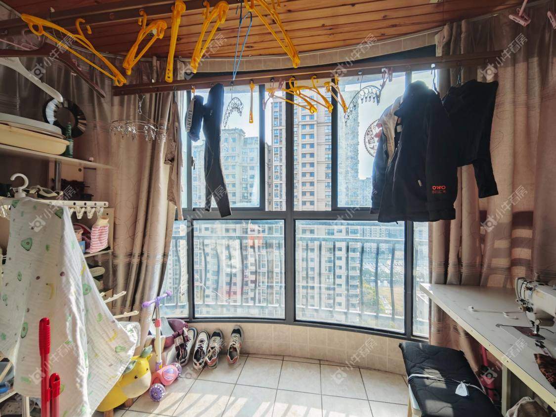 镇江碧桂园在售二手房源室内图_小牛看房