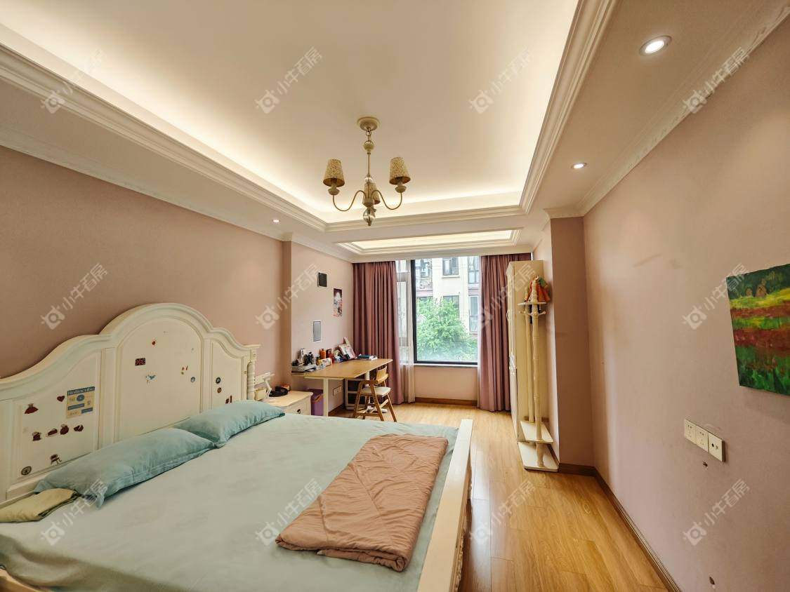 镇江丹凤国际在售二手房源室内图_小牛看房