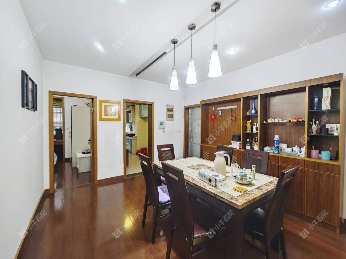 镇江凤翔花园在售二手房源室内图_小牛看房