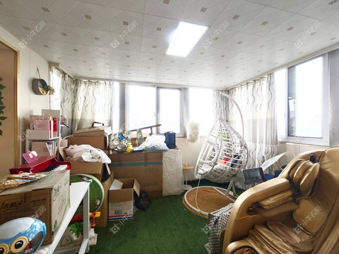 镇江名都新贵在售二手房源室内图_小牛看房