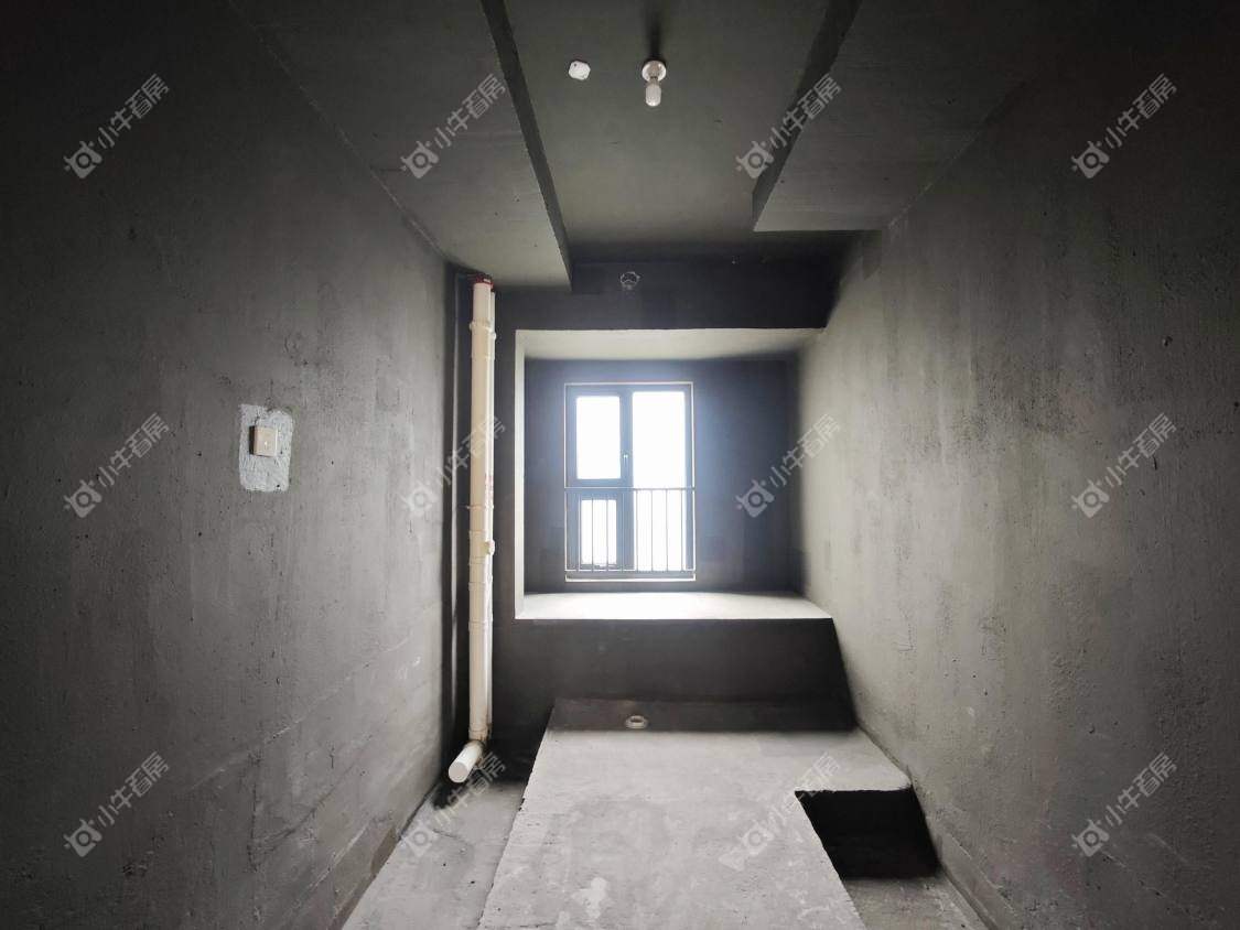 镇江中海臻如府在售二手房源室内图_小牛看房