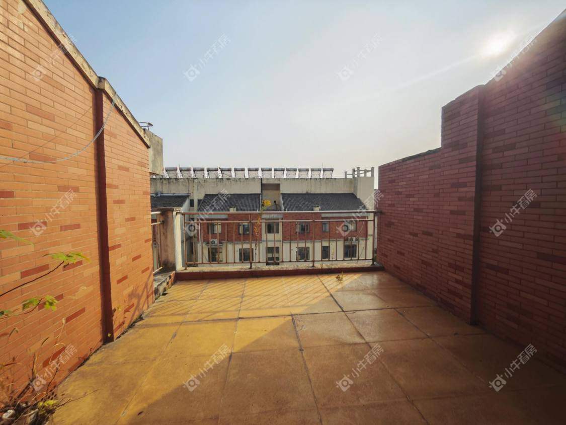 镇江佳景天城在售二手房源室内图_小牛看房