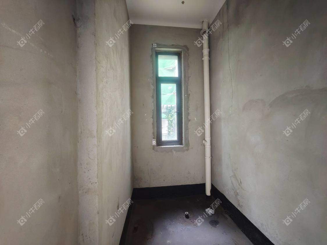 镇江大亚第一城别墅在售二手房源室内图_小牛看房