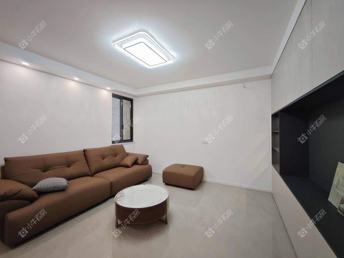 镇江体育小区在售二手房源室内图_小牛看房