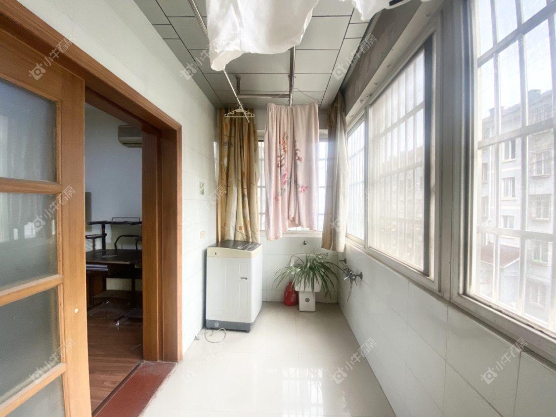 镇江华云公寓在售二手房源室内图_小牛看房