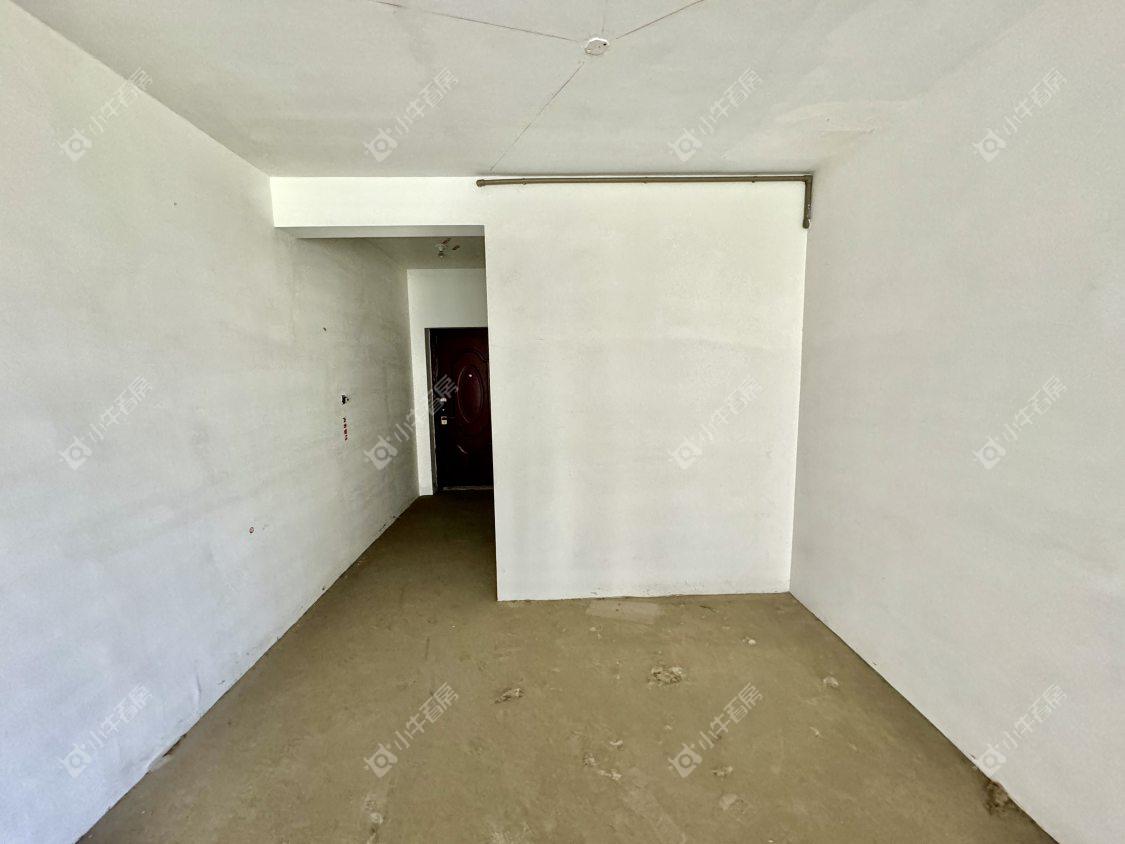 镇江大亚第一城在售二手房源室内图_小牛看房