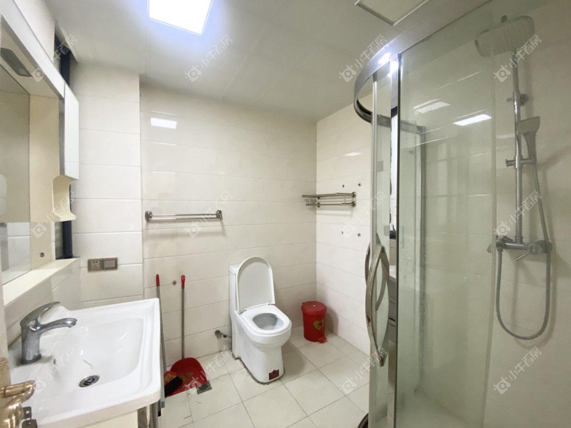 镇江锦尚名都在售二手房源室内图_小牛看房