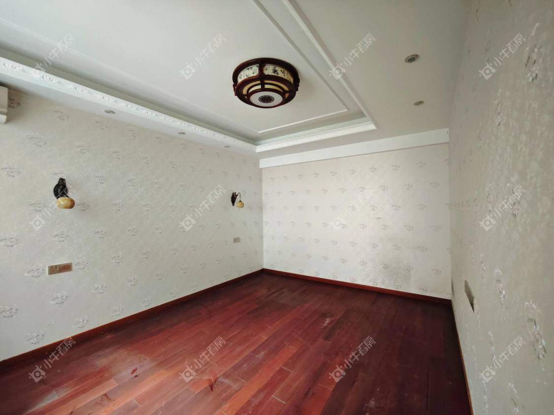 镇江江南嘉园在售二手房源室内图_小牛看房