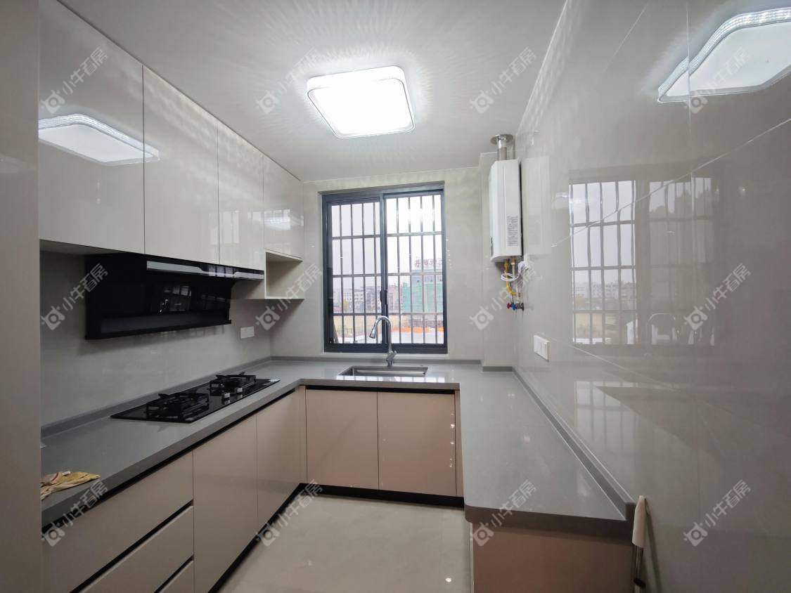 镇江体育小区在售二手房源室内图_小牛看房