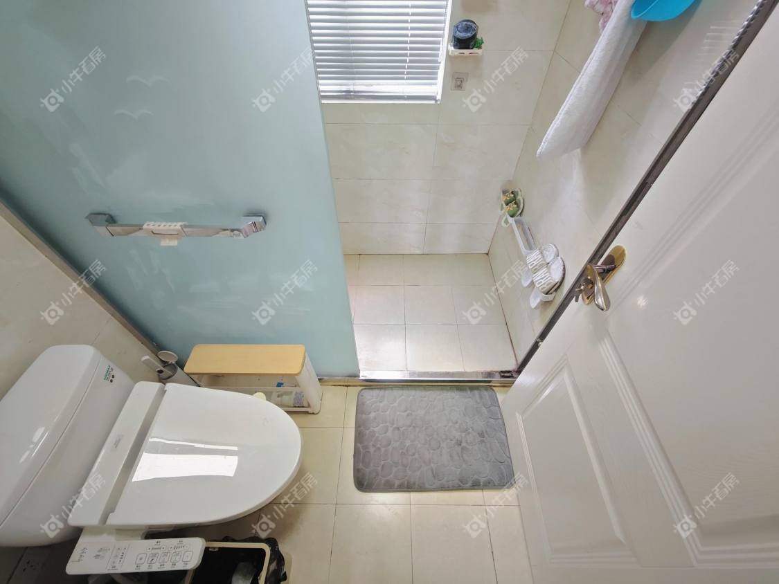 镇江南门花园在售二手房源室内图_小牛看房