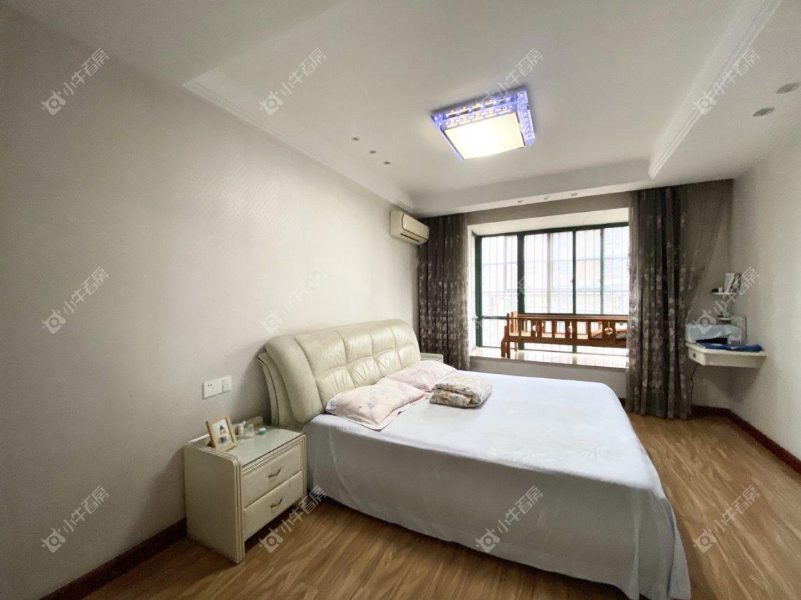 镇江澳都花城在售二手房源室内图_小牛看房