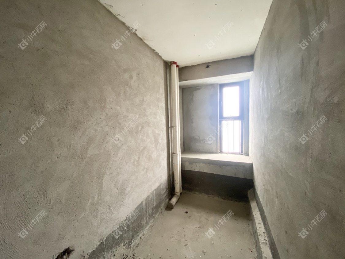 镇江凤熹台在售二手房源室内图_小牛看房