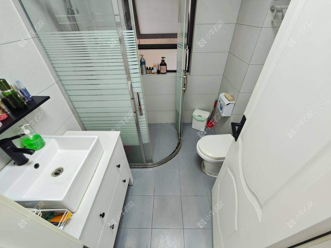 镇江信达香堤国际在售二手房源室内图_小牛看房