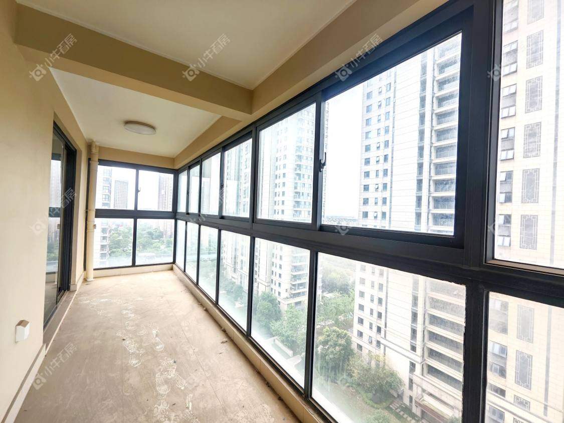 镇江万善上院在售二手房源室内图_小牛看房