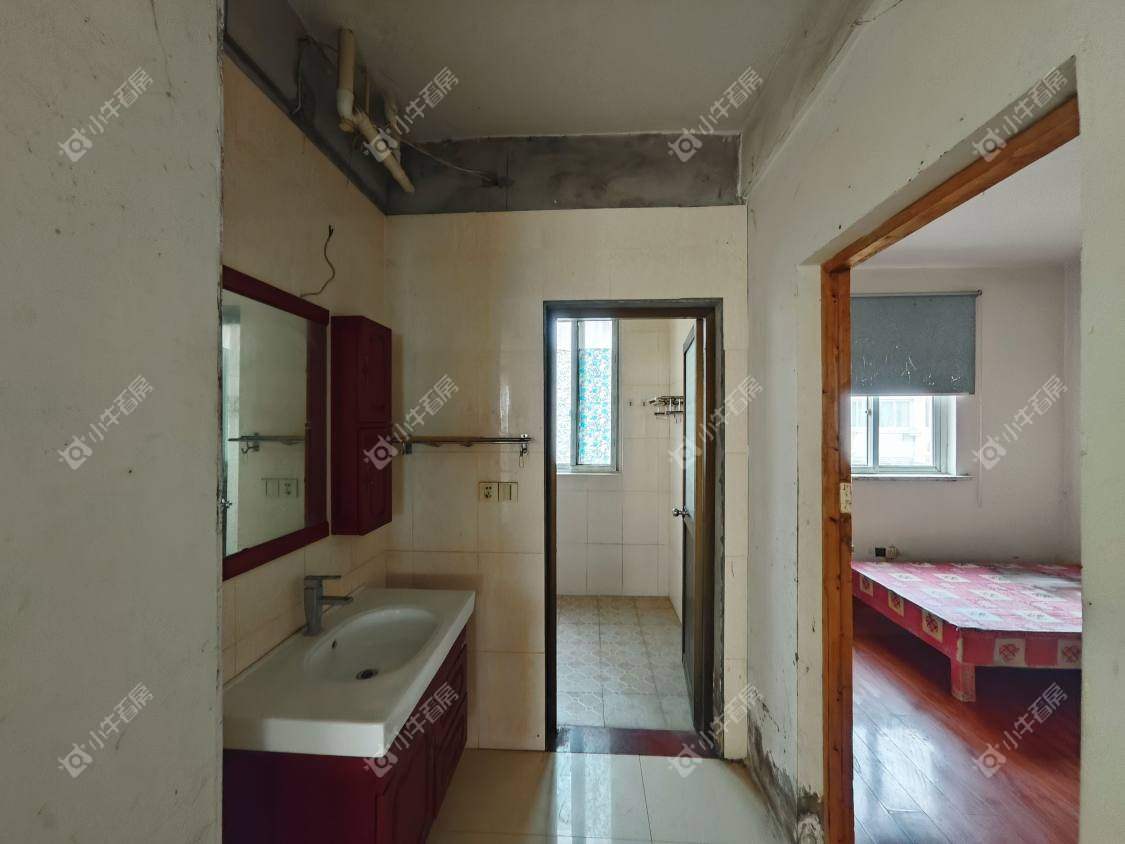 镇江嘉荟新城在售二手房源室内图_小牛看房